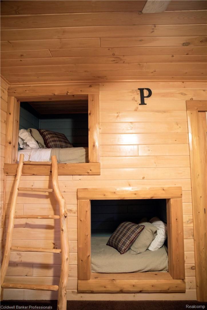 1968 East Beard Road Perry, MI 48872 - Photo 17 of 37 Every child's dream bunk beds.