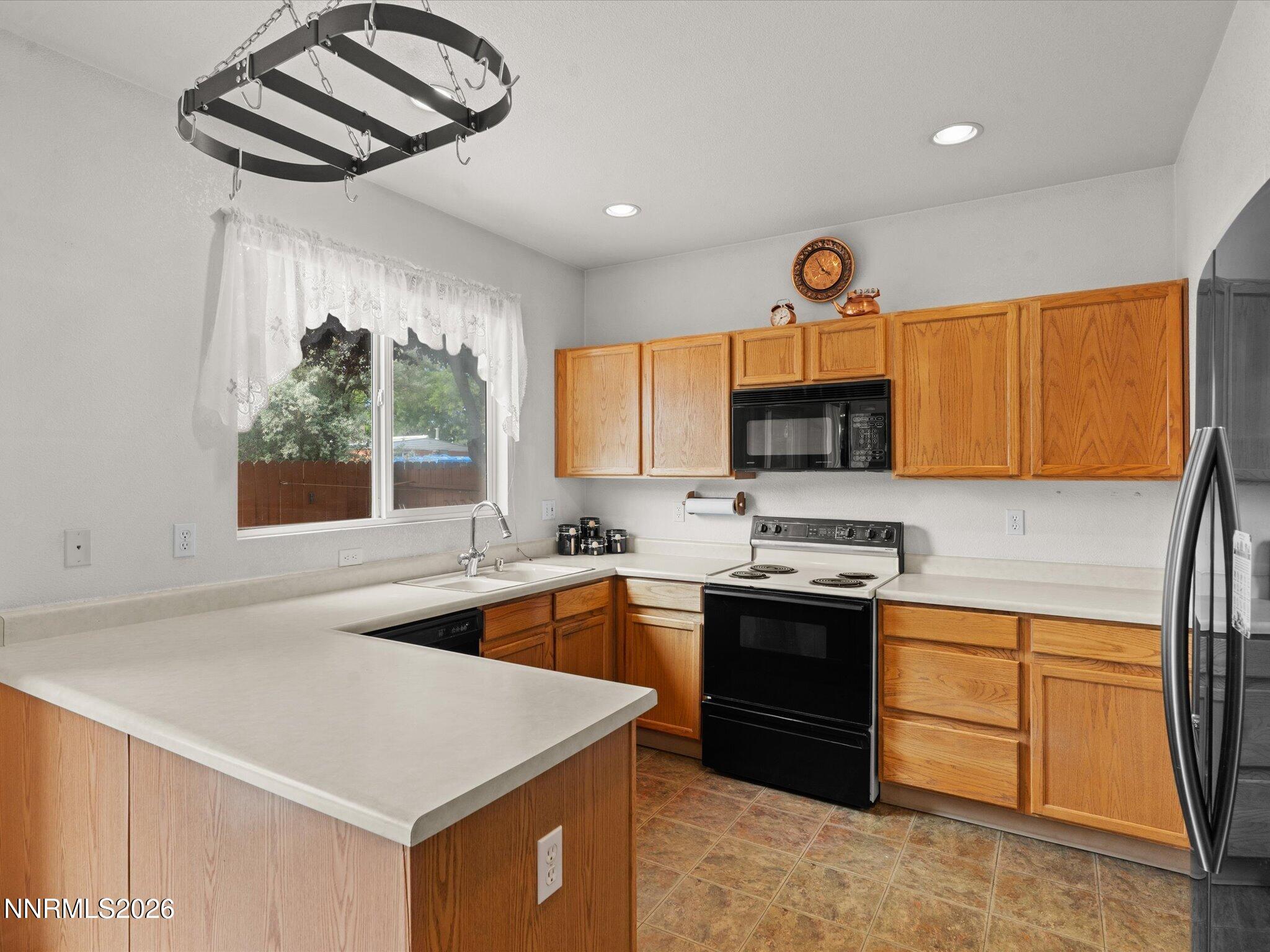 4056 Sycamore Way Reno, NV 89502 - Photo 10 of 31 08-4056 Sycamore Way-111