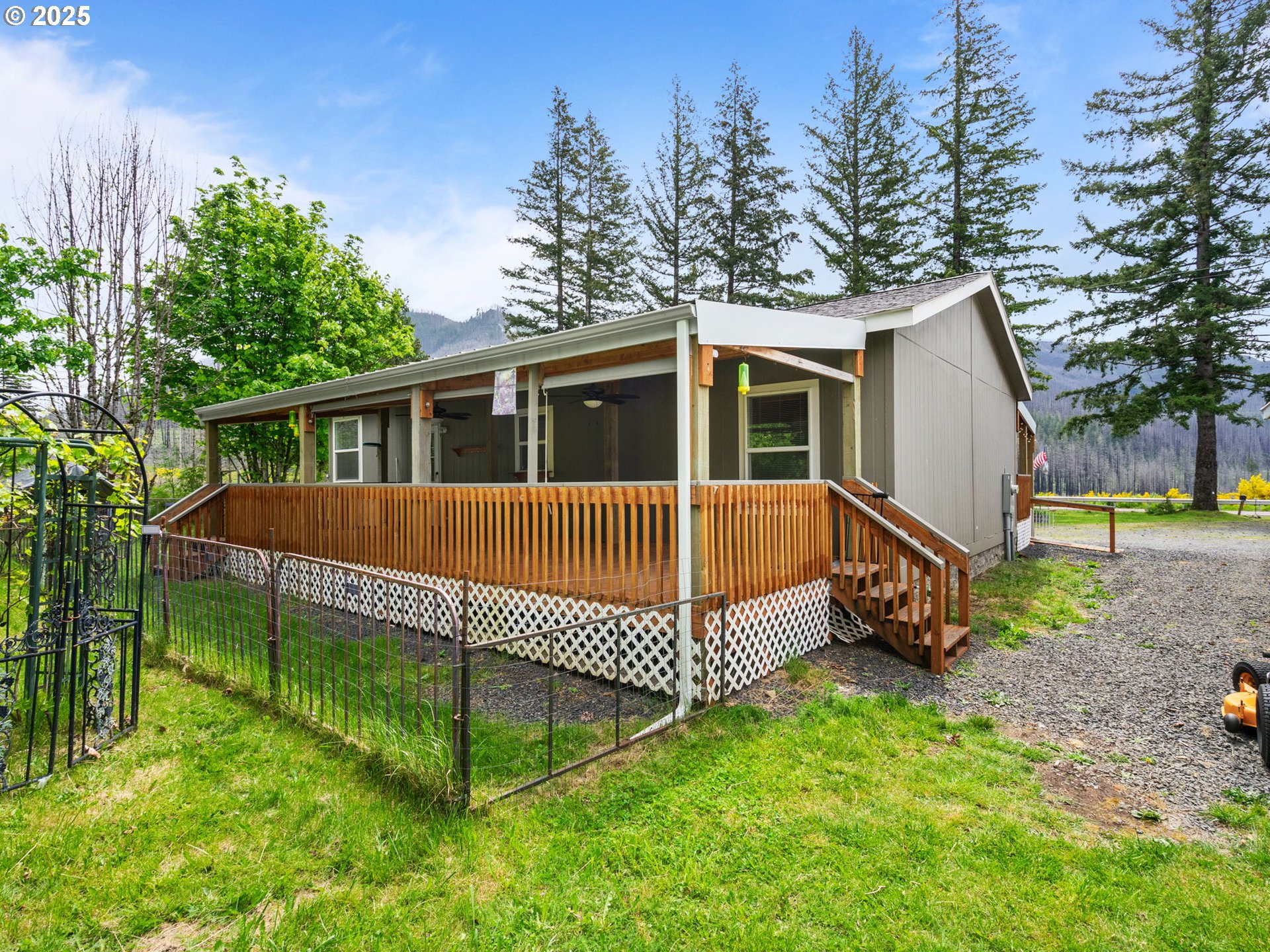 33635 North Fork Road Southeast Lyons, OR 97358 - Photo 30 of 42