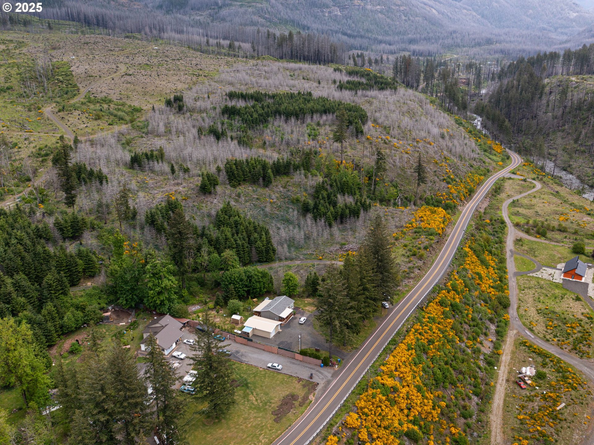 33635 North Fork Road Southeast Lyons, OR 97358 - Photo 40 of 42