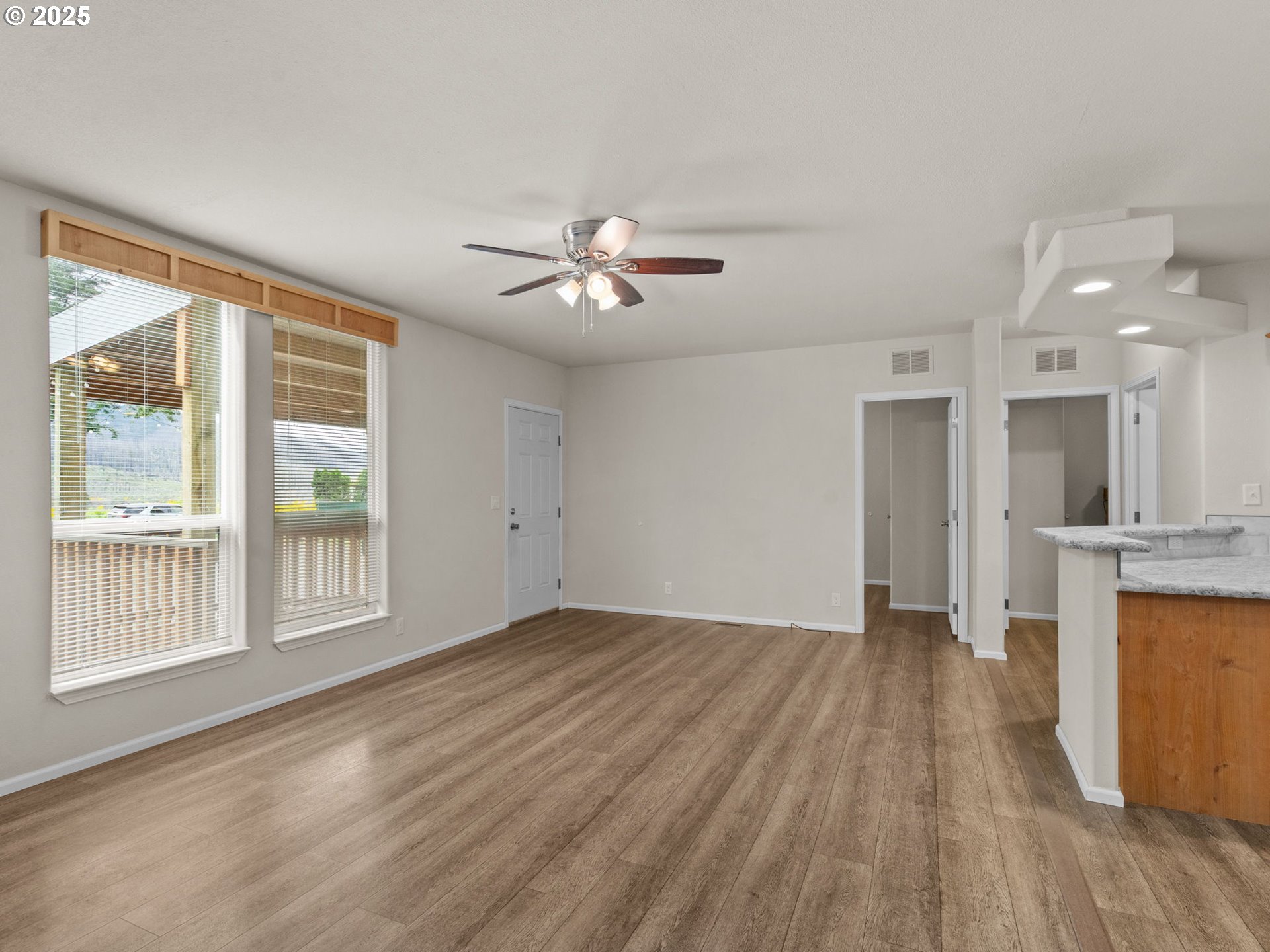 33635 North Fork Road Southeast Lyons, OR 97358 - Photo 7 of 42