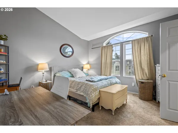 $293,800 | 19900 Southwest Poplarwood Place, Tualatin, OR 97062