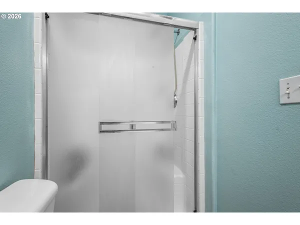 $293,800 | 19900 Southwest Poplarwood Place, Tualatin, OR 97062