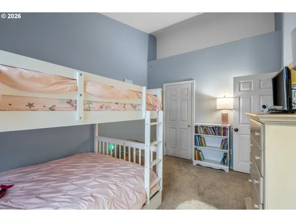 $293,800 | 19900 Southwest Poplarwood Place, Tualatin, OR 97062