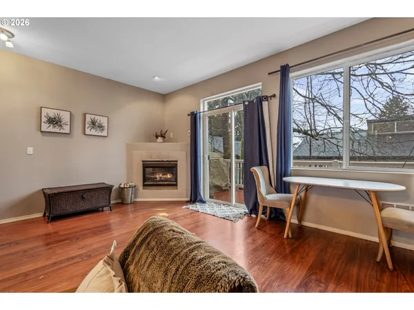 $293,800 | 19900 Southwest Poplarwood Place, Tualatin, OR 97062