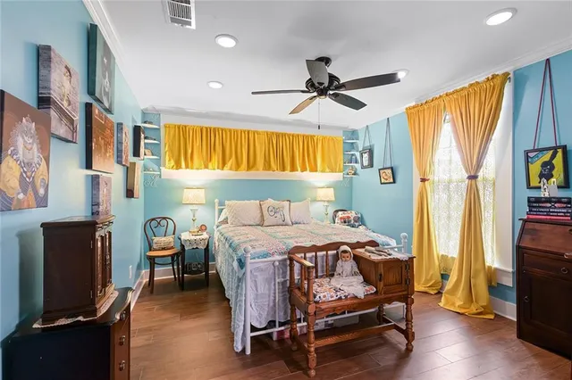 $310,000 | 433 Monroe Street, Gretna, LA 70053