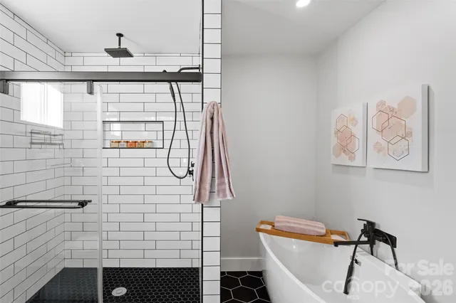 $1,699,900 | 675 Reliance Court, Tega Cay, SC 29708