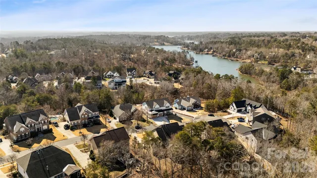 $1,699,900 | 675 Reliance Court, Tega Cay, SC 29708