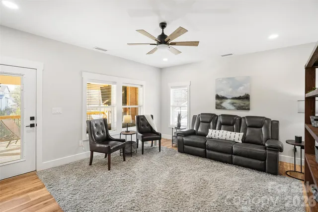 $1,699,900 | 675 Reliance Court, Tega Cay, SC 29708