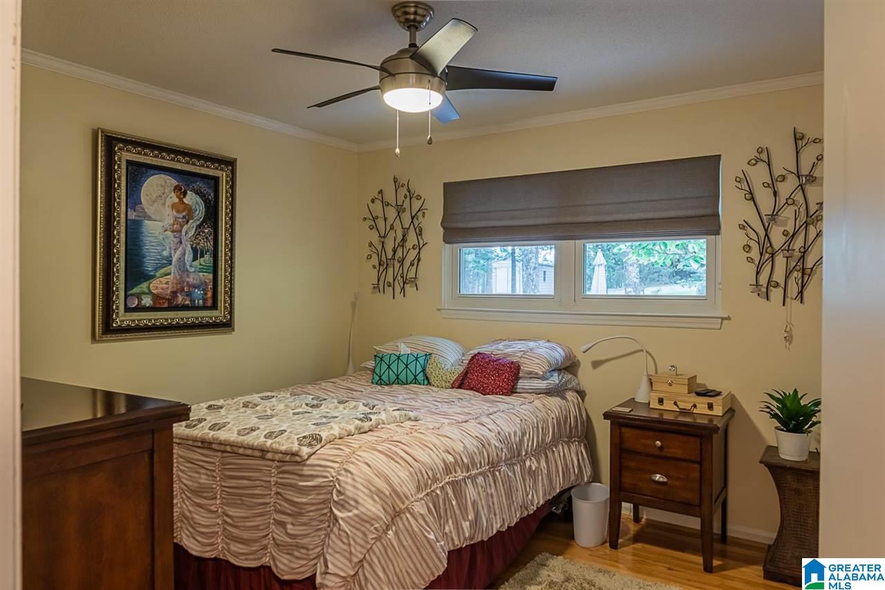 545 McGuire Road Pelham, AL 35124 - Photo 14 of 45