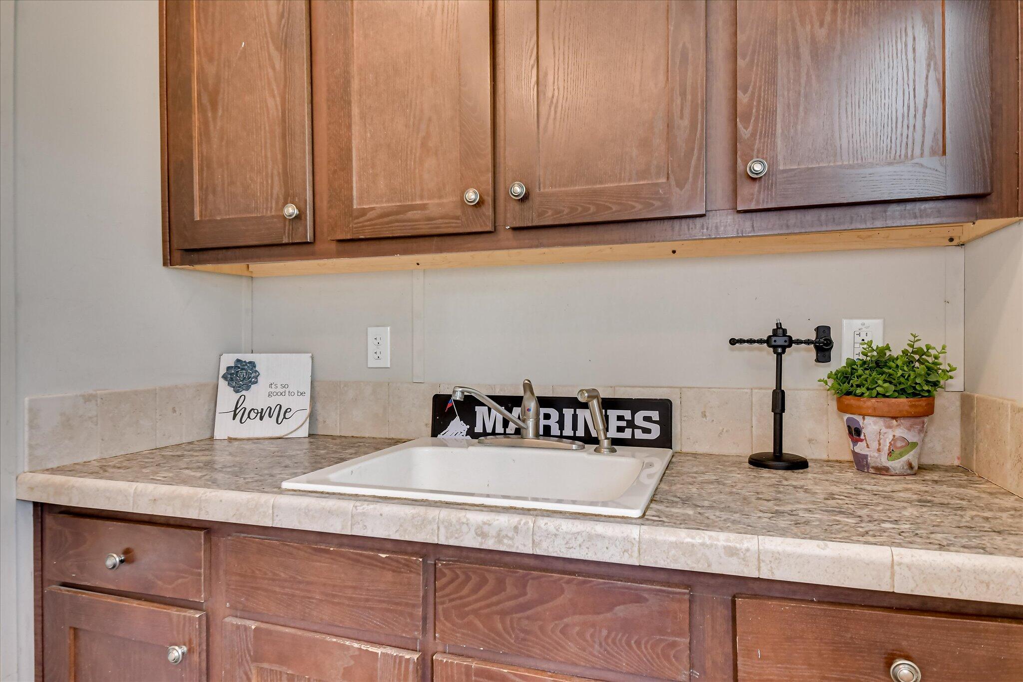 606 Winter Road Hephzibah, GA 30815 - Photo 31 of 39 Laundry Room/Mud Room