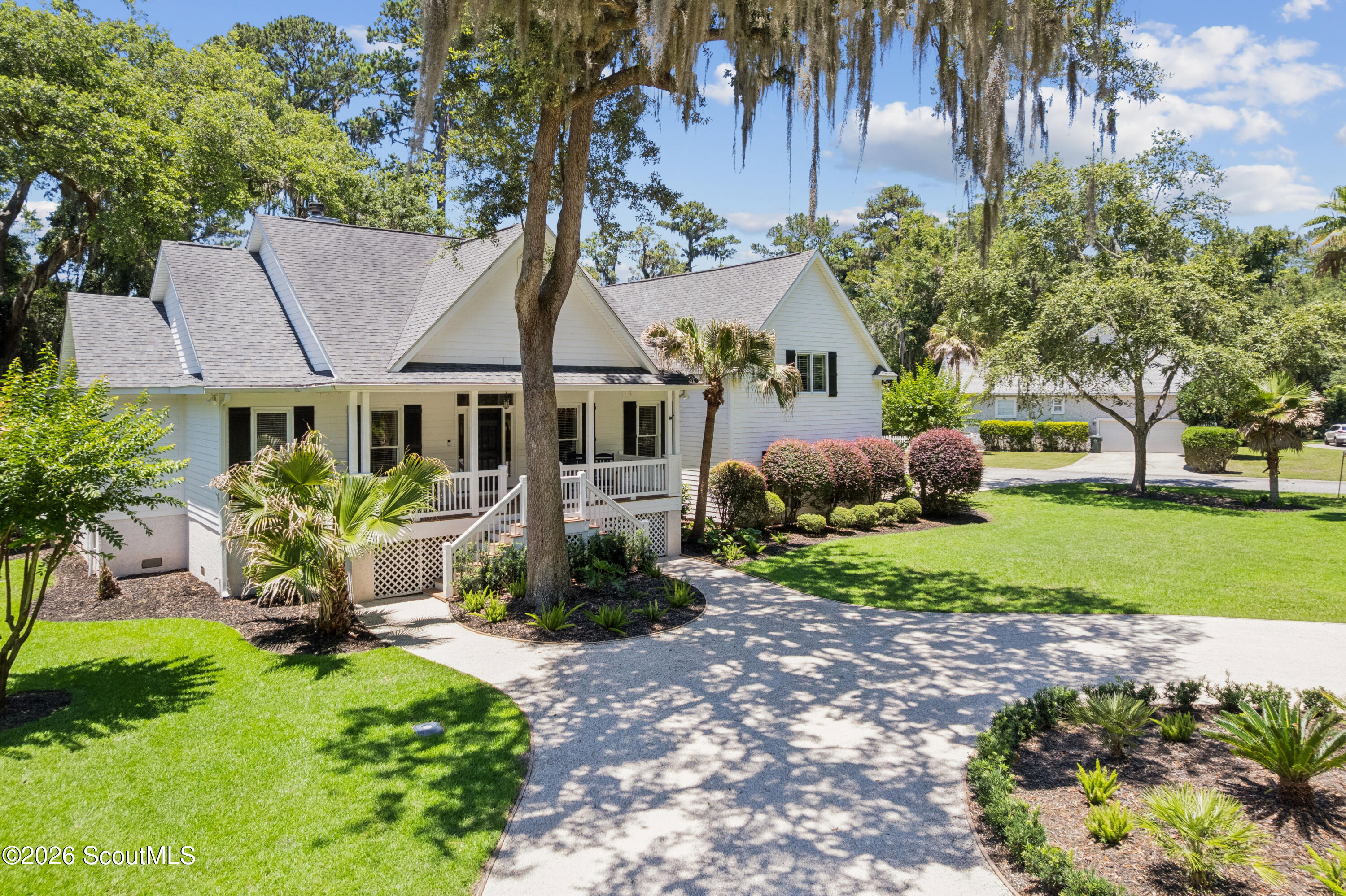 209 West Point Drive St. Simons Island, GA 31522 - Photo 24 of 37