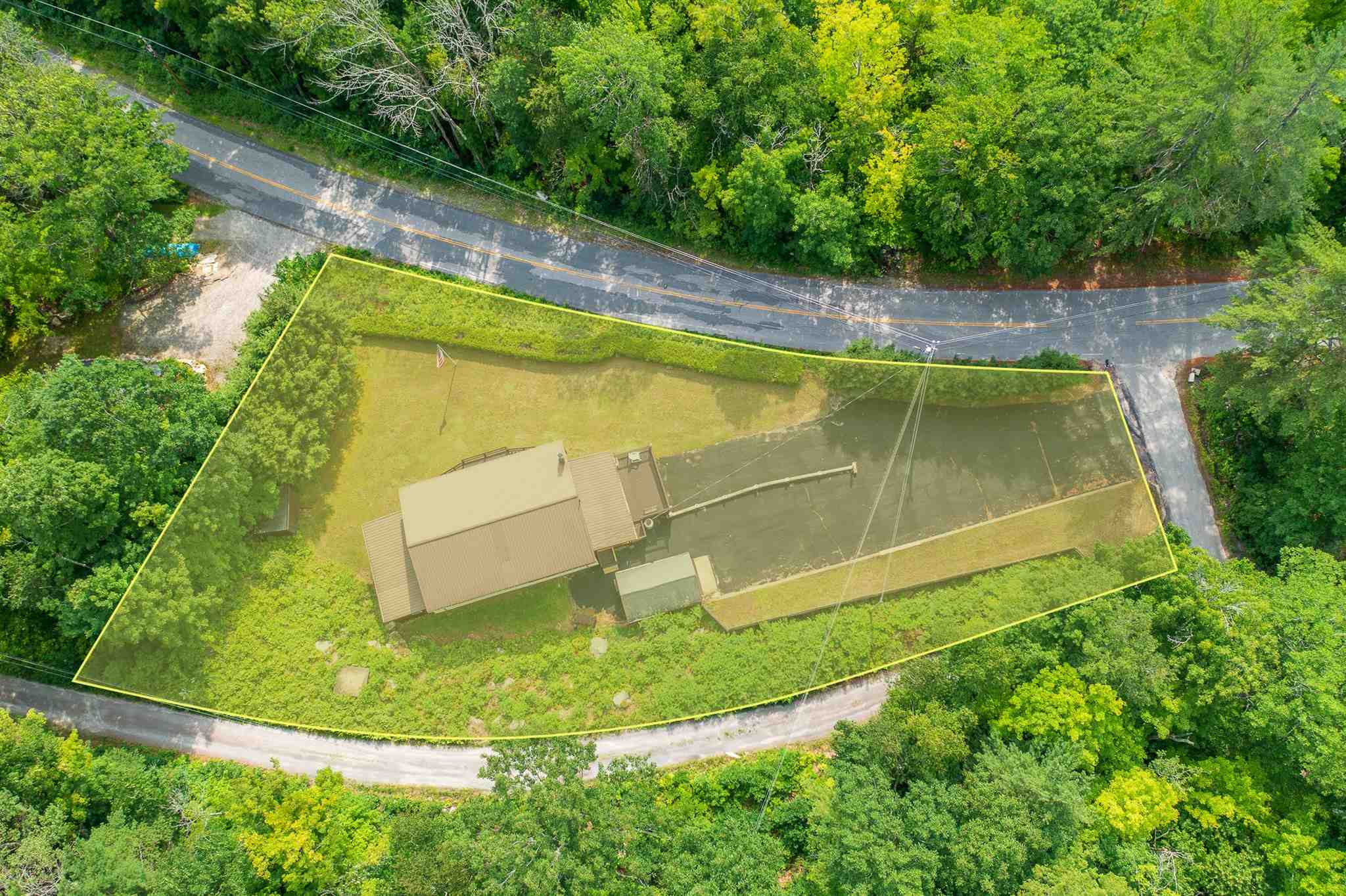 2 Spectacle Pond Road Hebron, NH 03241 - Photo 37 of 40