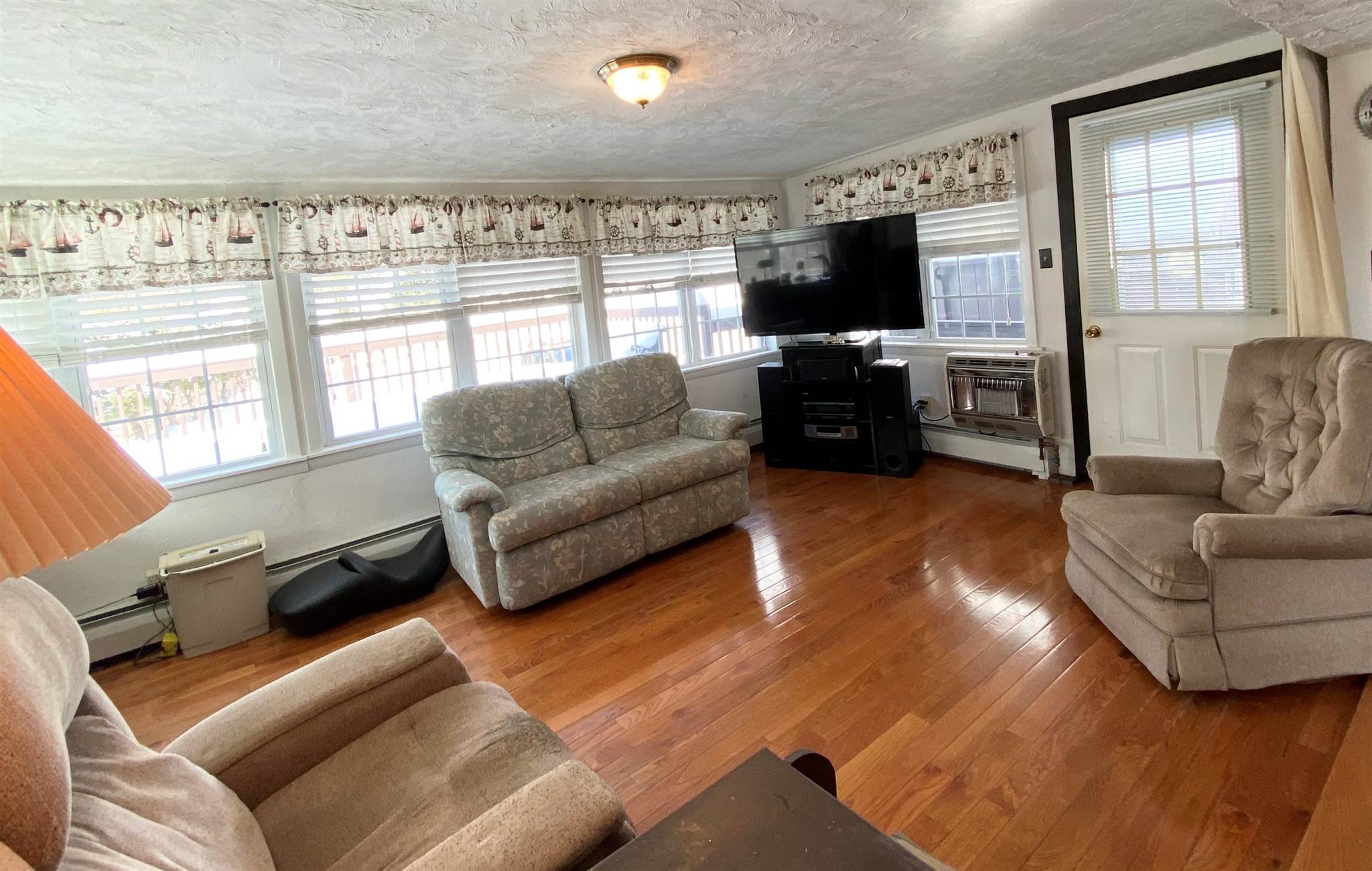 2 Spectacle Pond Road Hebron, NH 03241 - Photo 5 of 40