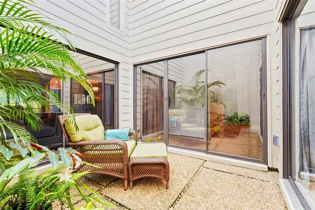 $438,000 | 4302 Woodmans Chart, Unit 134, Sarasota, FL 34235