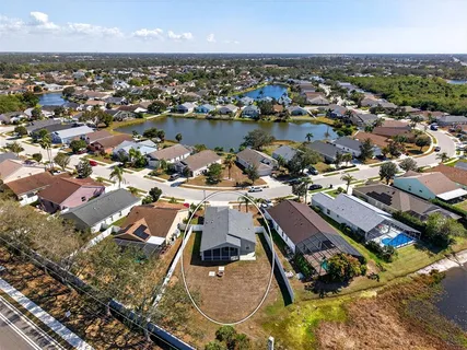 $464,900 | 4444 Sanibel Way, Bradenton, FL 34203