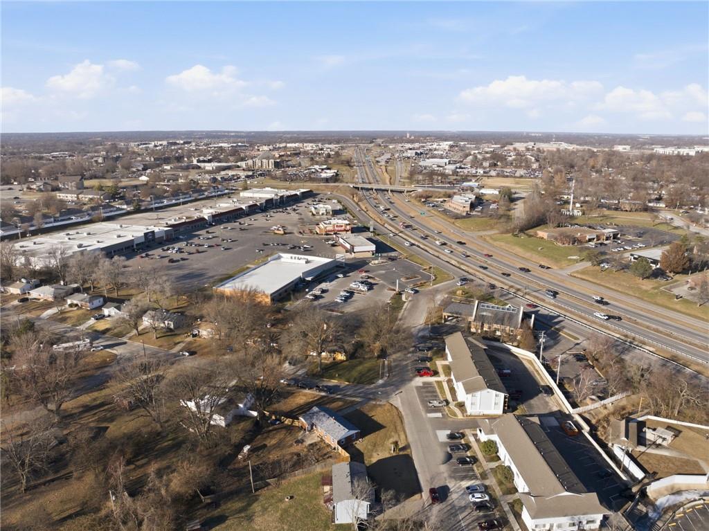 1401 Southwest 1st Street Lee's Summit, MO 64081 - Photo 31 of 32