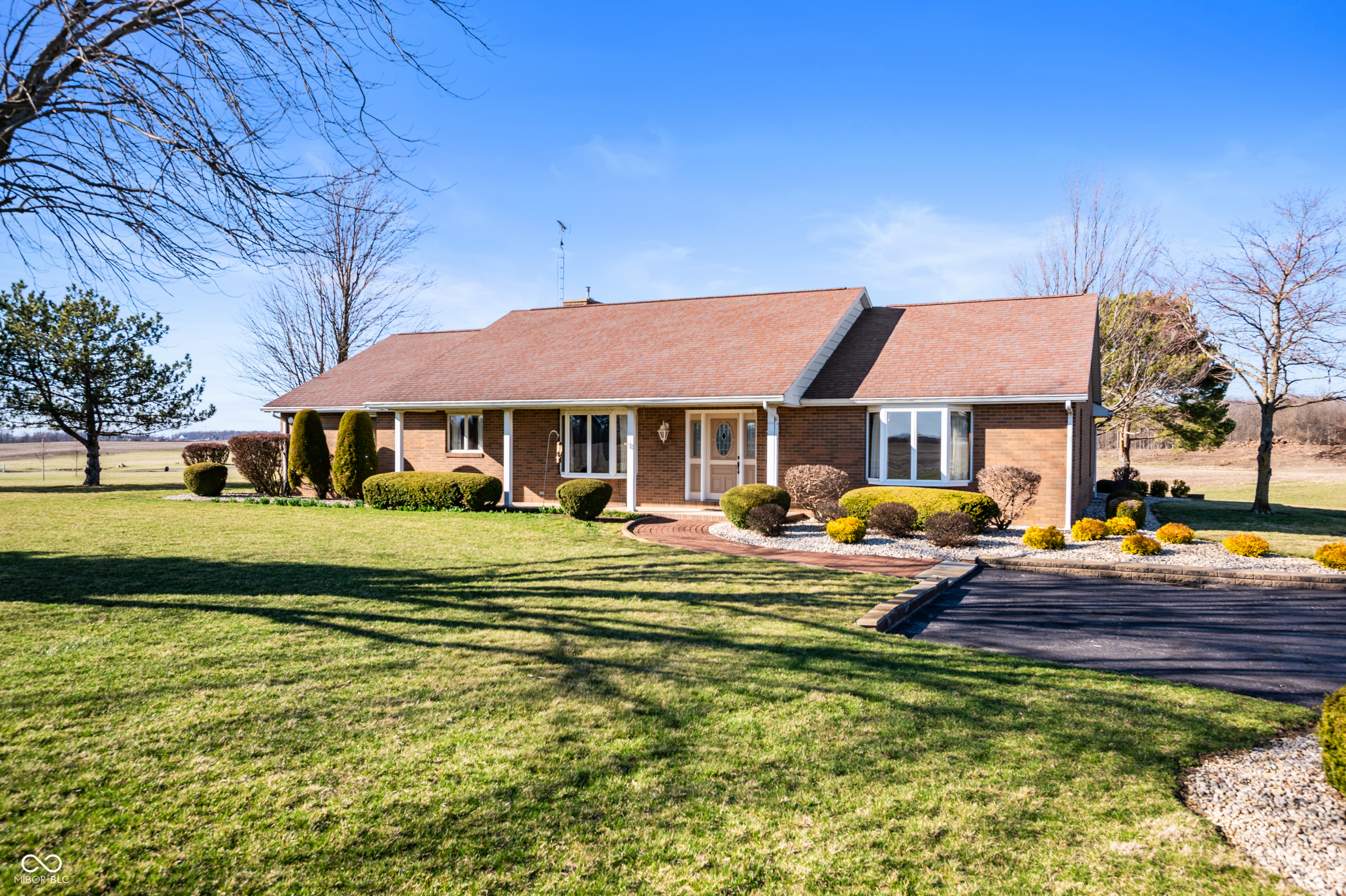 1820 East 700 South Lynn, IN 47355 - Photo 1 of 31