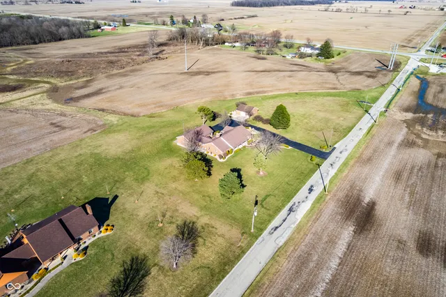 $410,000 | 1820 East 700 South, Lynn, IN 47355