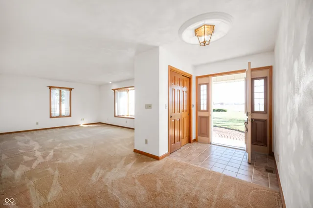 $410,000 | 1820 East 700 South, Lynn, IN 47355