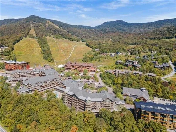 $160,000 | 7412 Mountain Road, Unit 424 #430, Stowe, VT 05672