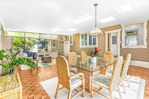 $3,450,000 | 2618 Ferdinand Avenue, Honolulu, HI 96822