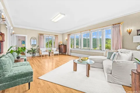 $3,450,000 | 2618 Ferdinand Avenue, Honolulu, HI 96822