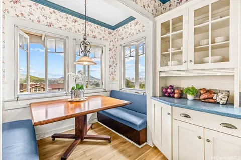 $3,450,000 | 2618 Ferdinand Avenue, Honolulu, HI 96822