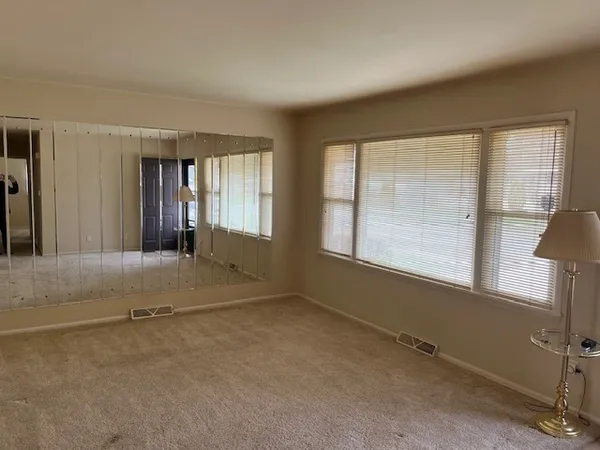 $199,900 | 3007 190th Street, Lansing, IL 60438