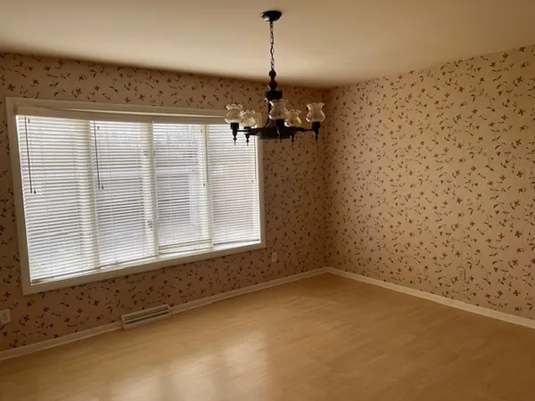 $199,900 | 3007 190th Street, Lansing, IL 60438