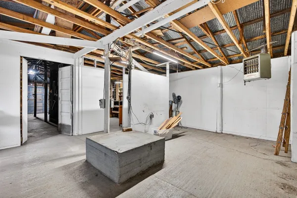 $119,900 | 906 Peoria Street, Lincoln, IL 62656