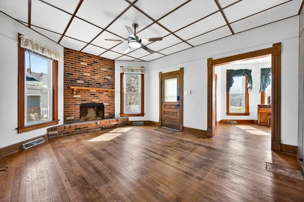 a view of an empty room with window