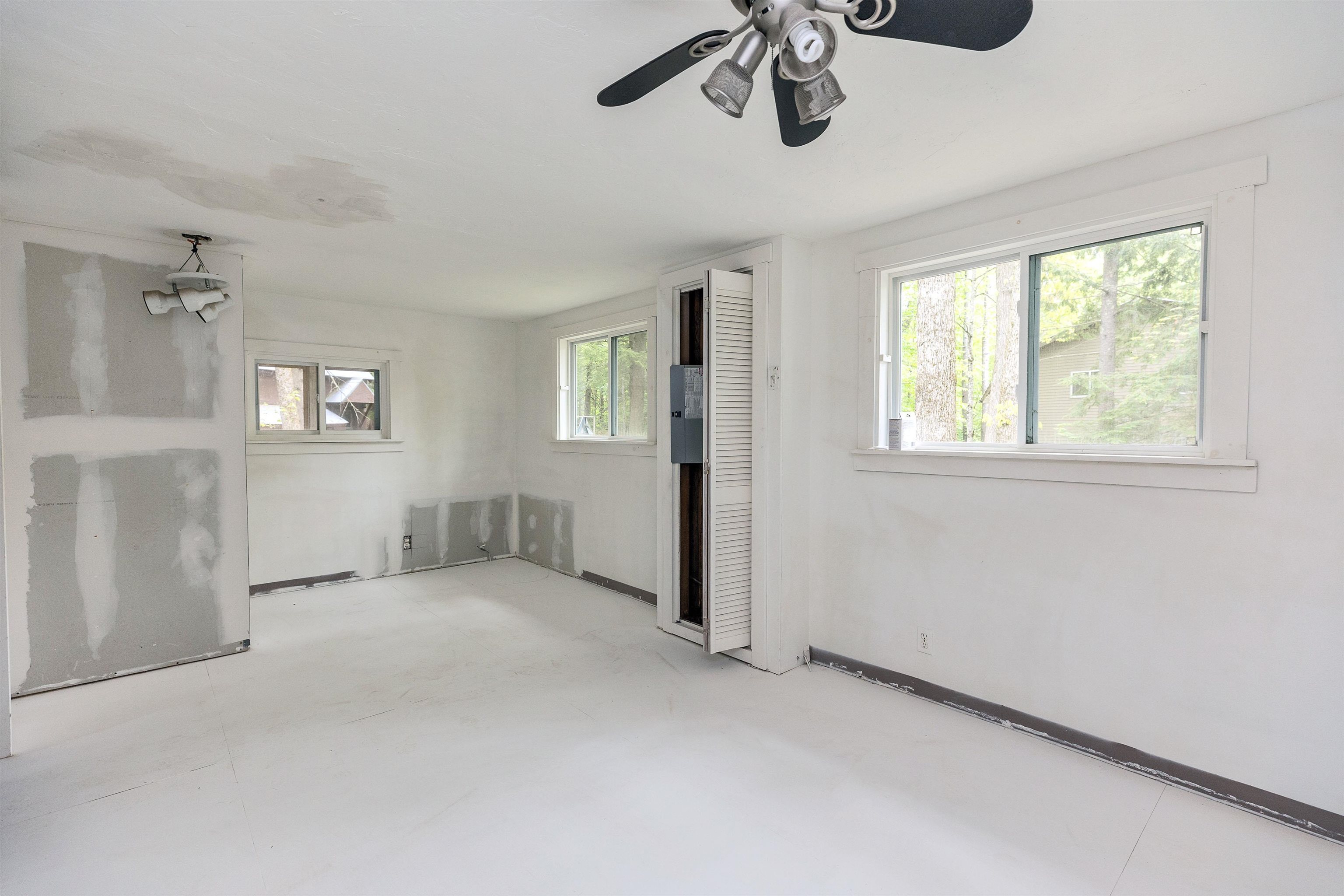 29 Centennial Drive Webster, NH 03303 - Photo 28 of 39