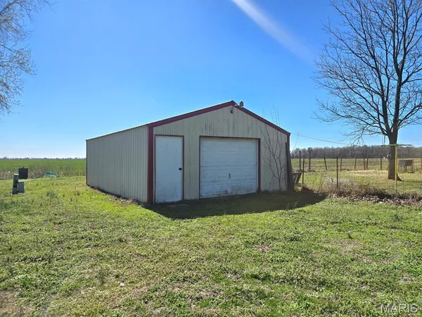$115,000 | 21850 South Sue Drive, Malden, MO 63863