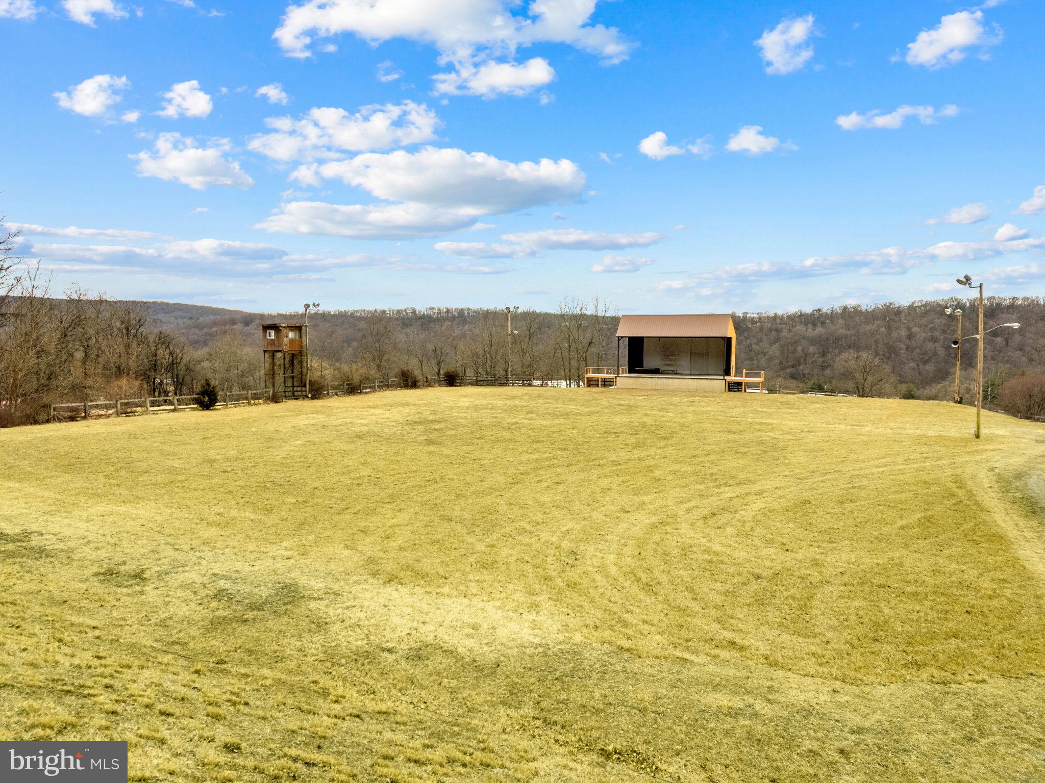 303 Barbeque Drive Berkeley Springs, WV 25411 - Photo 20 of 68 a view of an ocean from a yard