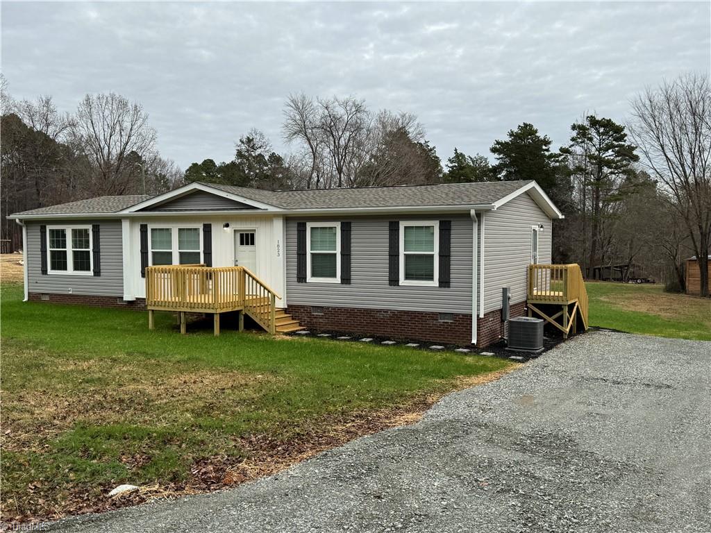 1823 Feezor Road Lexington, NC 27292 - Photo 2 of 44 Gallery Image 2
