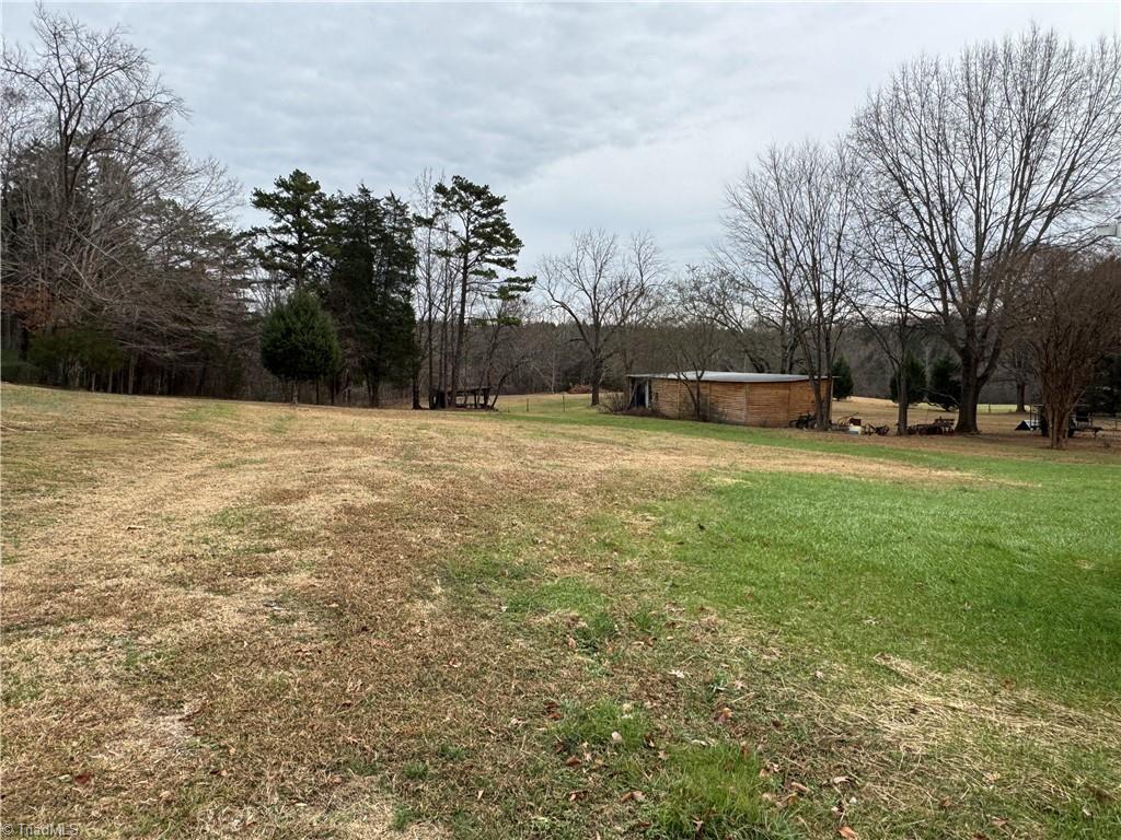 1823 Feezor Road Lexington, NC 27292 - Photo 7 of 44 Gallery Image 7