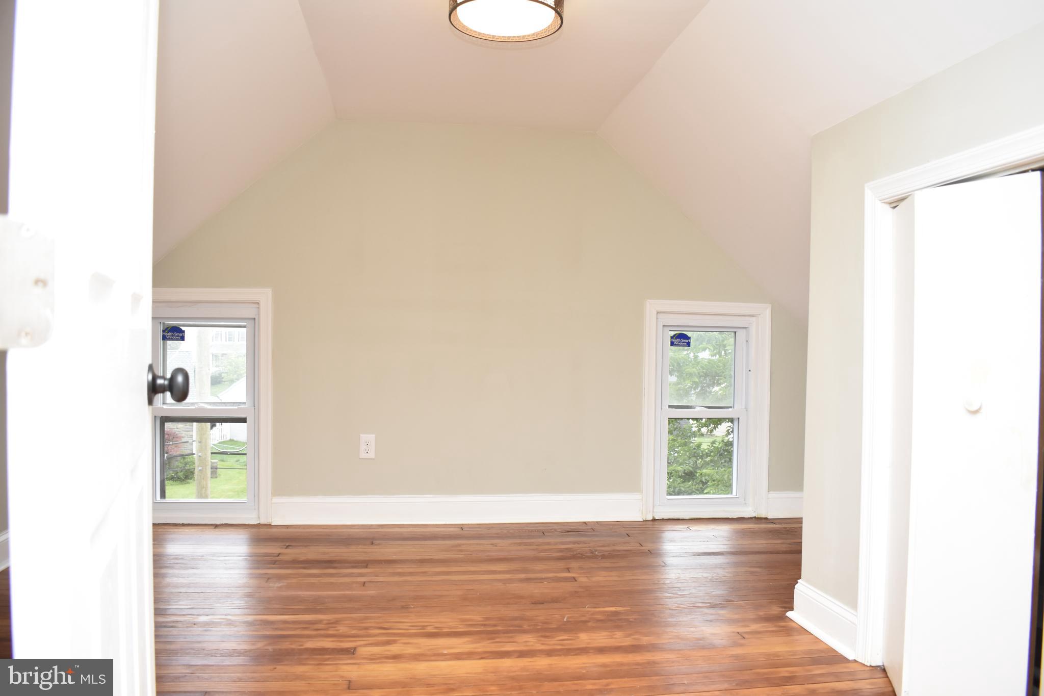 607 Valley Road Havertown, PA 19083 - Photo 26 of 30 Bedroom #5