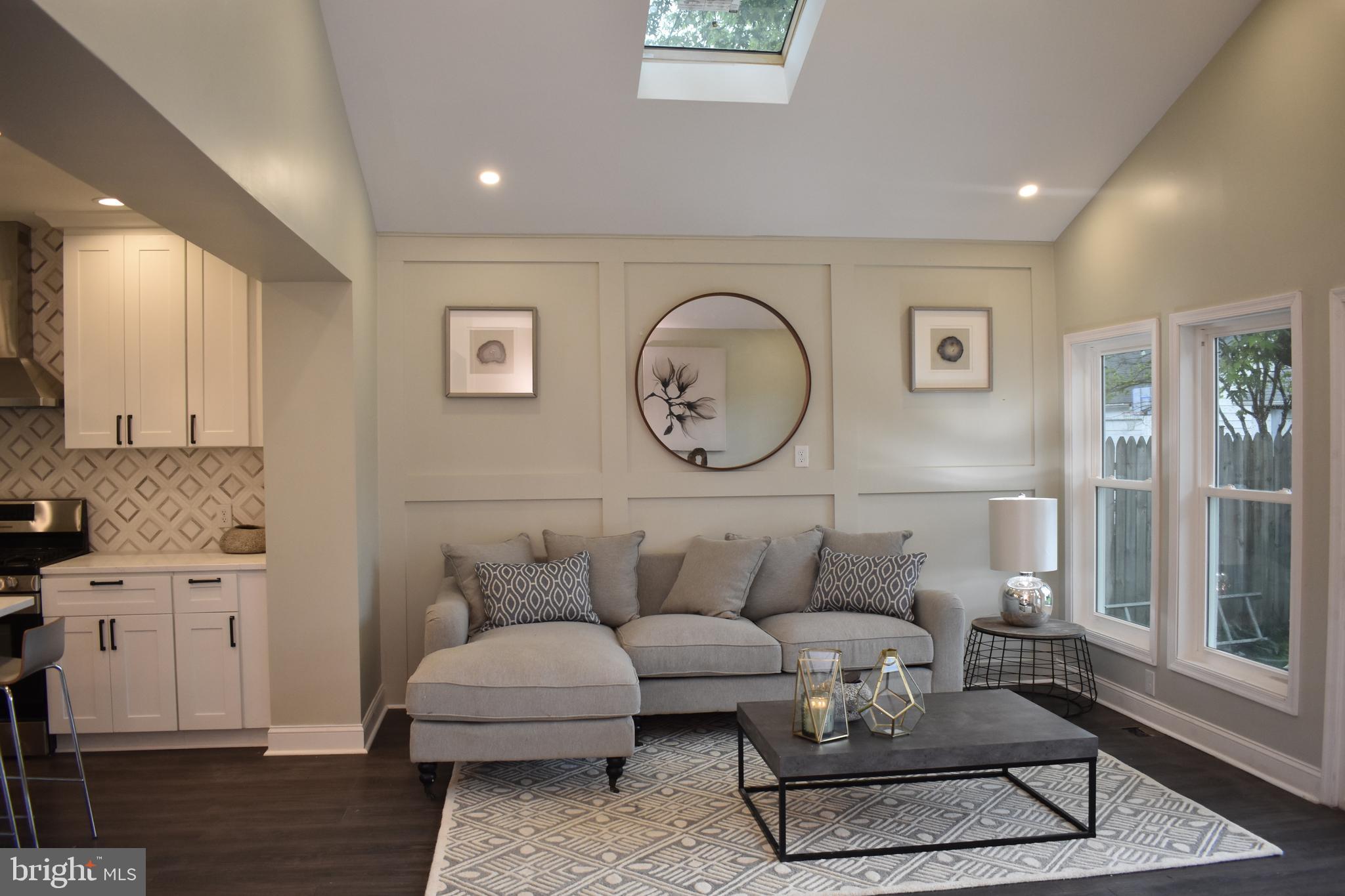 607 Valley Road Havertown, PA 19083 - Photo 4 of 30