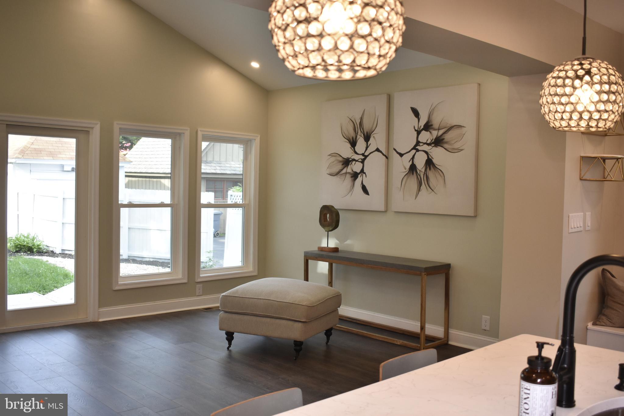 607 Valley Road Havertown, PA 19083 - Photo 5 of 30