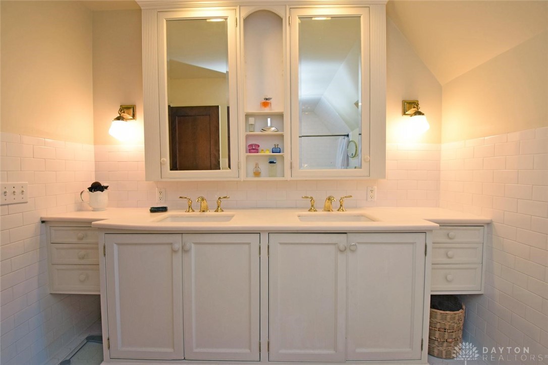 601 West Nottingham Road Dayton, OH 45405 - Photo 19 of 66 Gallery Image 19