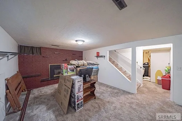 $355,000 | 365 Jefferson Street, American Falls, ID 83211