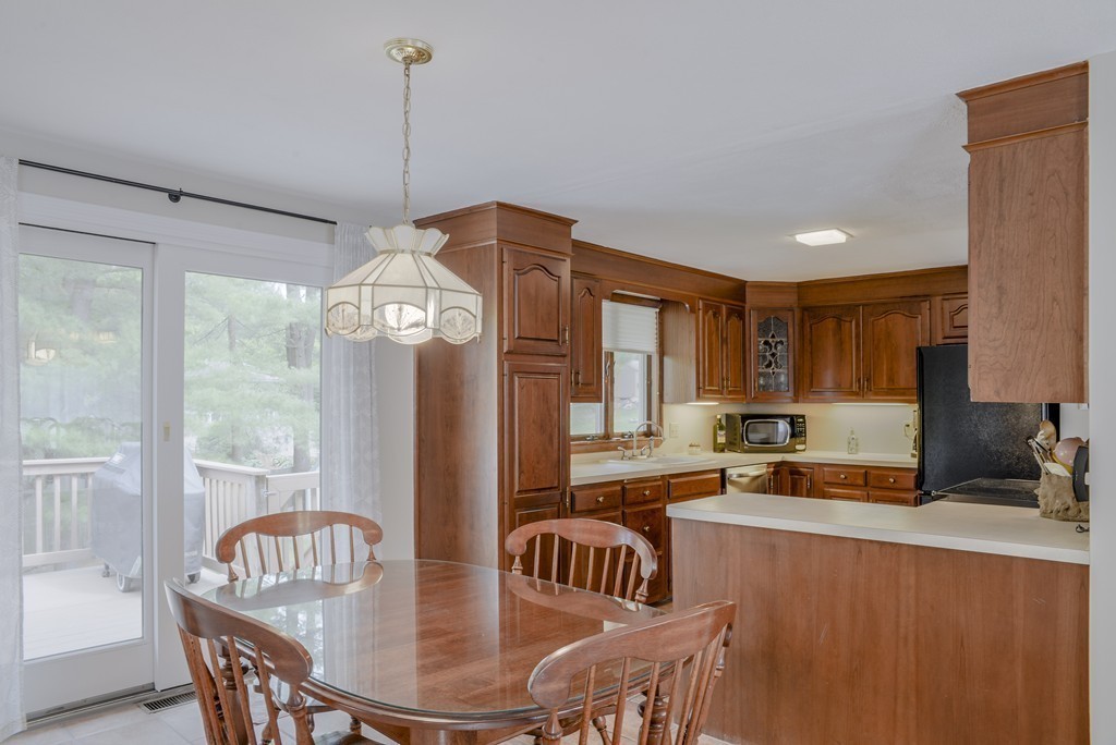 8 Clinton Road Peabody, MA 01960 - Photo 8 of 26 Gallery Image 8