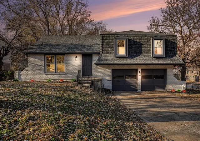 $240,000 | 6020 East 151 Street, Grandview, MO 64030