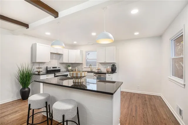 $240,000 | 6020 East 151 Street, Grandview, MO 64030