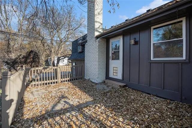 $240,000 | 6020 East 151 Street, Grandview, MO 64030