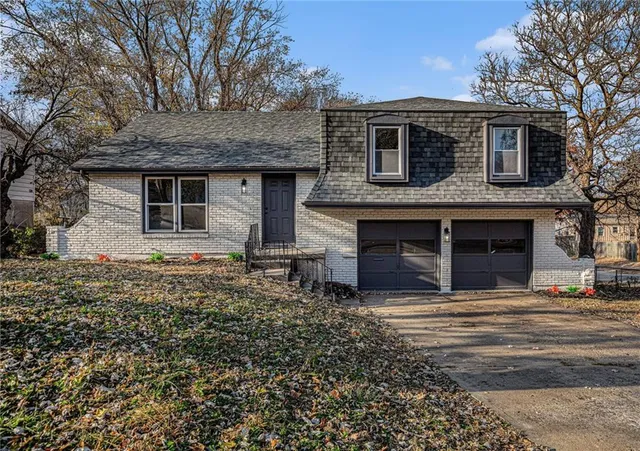 $240,000 | 6020 East 151 Street, Grandview, MO 64030