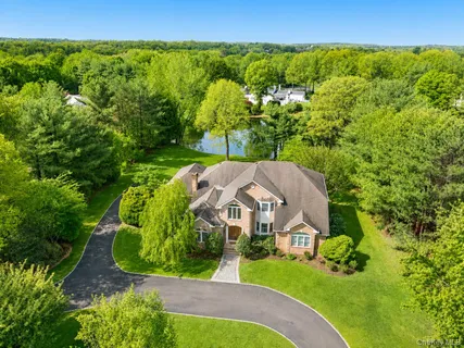 $3,795,000 | 23 Overbrook Lane, Glen Head, NY 11545