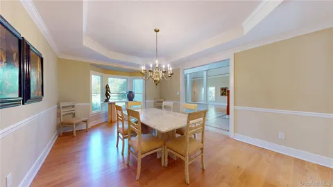 $3,795,000 | 23 Overbrook Lane, Glen Head, NY 11545