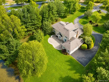 $3,795,000 | 23 Overbrook Lane, Glen Head, NY 11545